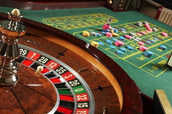 mamen4d platform interface showing casino tables, sportsbook, and slots integrated in one app